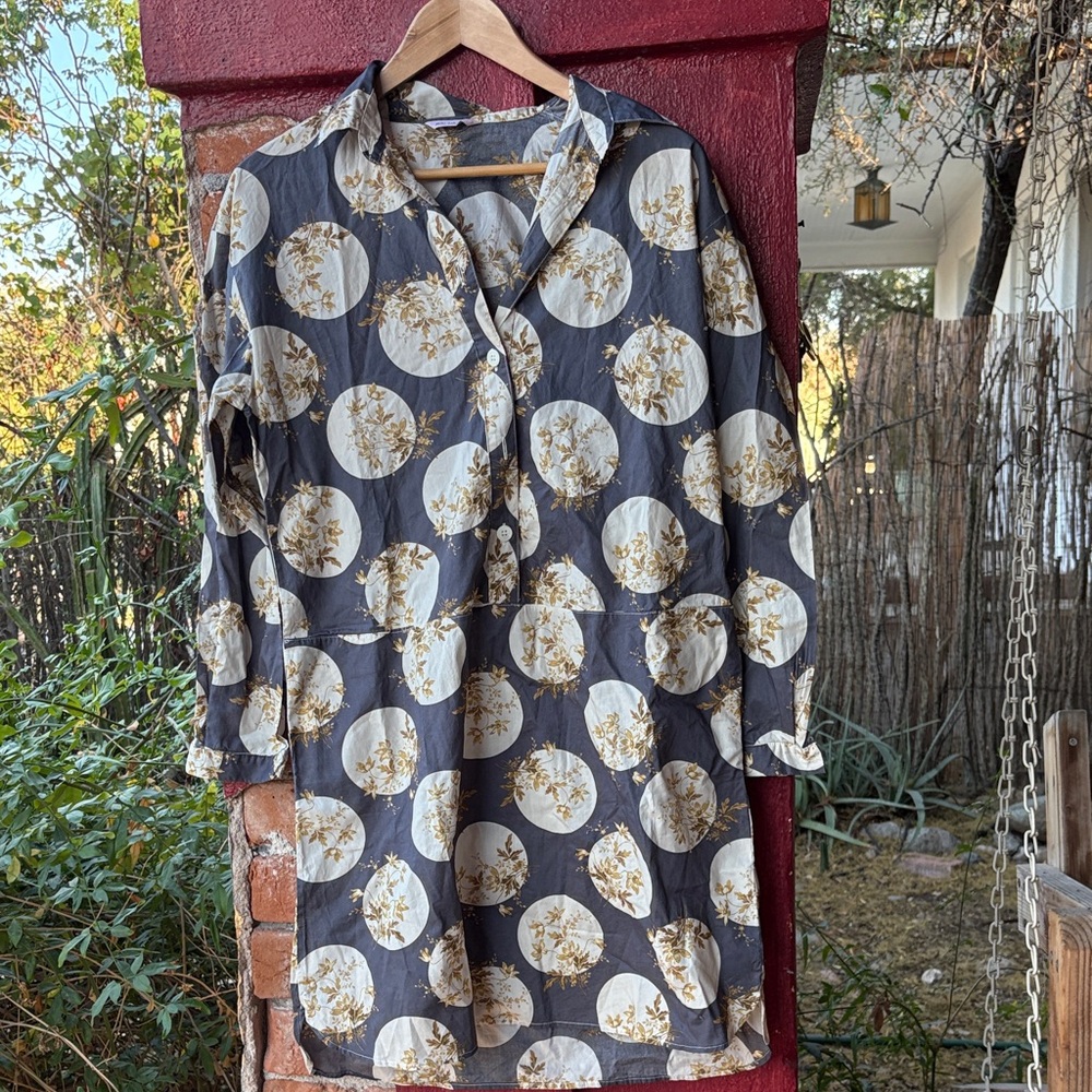 Lightweight Miki Thumb tunic/shirtdress